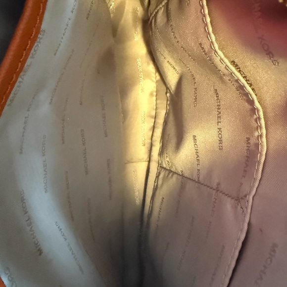 Michael Kors Jet Set Crossbody Orange Saffiano Leather - Picture 7 of 7